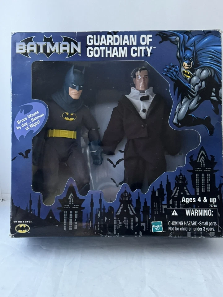 Batman Bruce Wayne Action DC Figure Guardian of Gotham City Hasbro 2000 C55