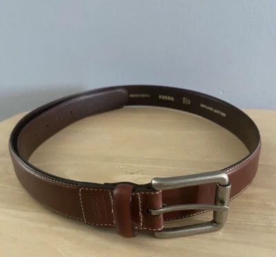 Cinturón de cuero fósil para hombre talla 42 Hannover marrón plata hebilla preppy ajustable Foto 1 de 4