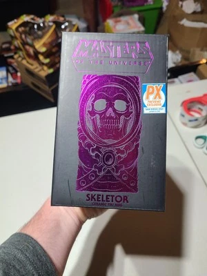Taza Masters of the Universe Skeletor Tiki variante amarilla hueso SDCC 2021 PX Foto 1 de 4