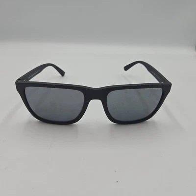 Gafas de sol Armani Exchange AX4080S 80786G monturas negras mate con lentes grises Foto 1 de 4