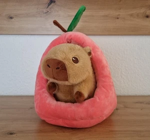 Plüschtier, Capybara, in rosa Fruchthäuschen, ca. 30 cm, braun-rosa, Neu - Bild 1 von 8
