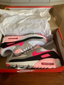 Nike Air Max 90 Ladies Trainers size 8(AU) in a Grey, Black and Pink multicolour - Picture 1 of 10