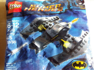 LEGO 30301 SUPER HEROES la Batwing de Batman DC COMICS