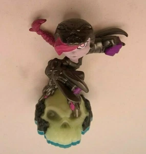 Estatuilla de chica Roller Brawl Undead Skylanders Swap Force Derby con misión especial - Imagen 1 de 10