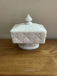 Westmoreland Old Quilt Compote Covered Milk Glass Checkerboard Vintage NICE - Picture 1 of 6