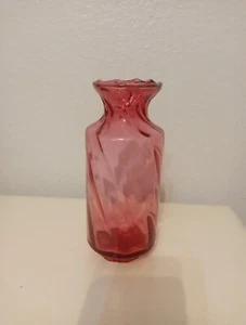 Vintage Cranberry Swirl Vase 7.75” - Picture 1 of 9