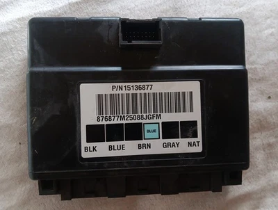 2003-07 gm SUV BCM body control module - Image 1 of 2