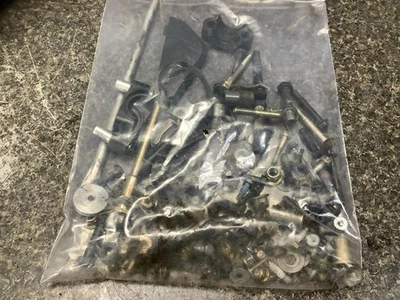 Ski-Doo MXZ Summit X 850 2019 ETEC montaje pernos hardware 101A Foto 1 de 2