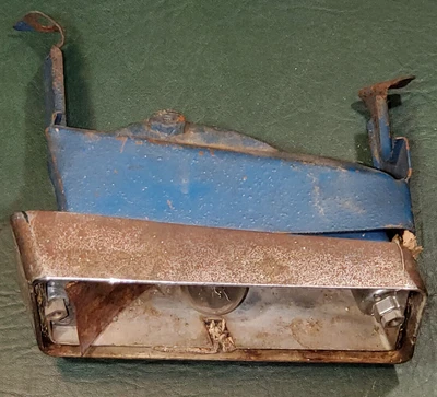 Cuerpo de señal de giro delantero y soporte para Fiat 850 Coupe Spyder Lancia Foto 1 de 2