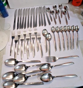 Vintage ONEIDA Community Stainless Flatware Twin Star ATOMIC STARBURST 57 pcs - Picture 1 of 10