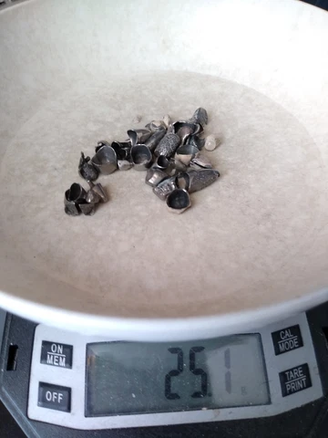 25.1 GRAMS OF USED DENTAL SCRAP Cover