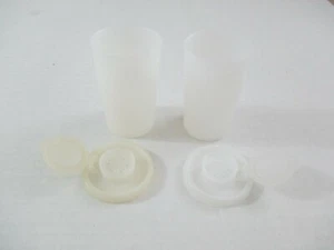 VINTAGE TUPPERWARE SALT & PEPPER SHAKERS SHEER CLEAR FLIP TOP LID #102  EUC - Picture 1 of 5