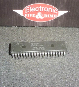 HD6301V1P  HITACHI 612552-1 HD6301V1P IC CHIP DIP 40PIN CMOS MCU 64KB 16BIT - Picture 1 of 1