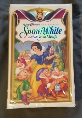 DISNEY MASTERPIECE: Snow White and the Seven Dwarfs / VHS Format OOP - Image 1 of 4