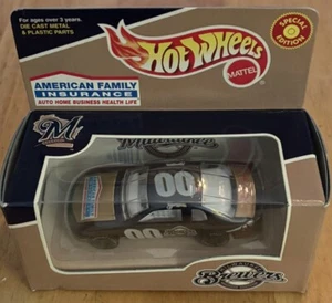 Hot wheels special edition 28367 Milwaukee Brewers Die Cast Car 1:64 NIB New - Picture 1 of 4