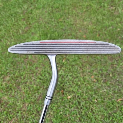 Pat Simmons Tiger Shark Great White Putter 35.5" Right Handed Rare - Image 1 of 4