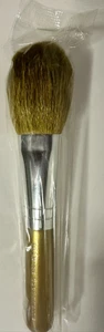 i.d. Bare Escentuals Soft Sweep Cheek Application Brush - BRAND NEW SEALED - Picture 1 of 4