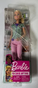 Barbie Careers Nurse Doll - Giocattolo di Ruolo Medico per Bambini (Scatola Danneggiata) - Foto 1 di 6