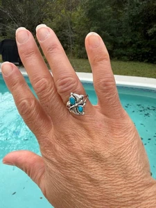 Anillo Navajo Annette Martínez Plata Esterlina Kingman Turquesa 7.5 Hecho a Mano - Imagen 1 de 9