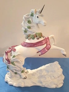 Vintage/Rare Princeton Gallery "Yuletide Glory" Porcelain Figurine - Picture 1 of 13