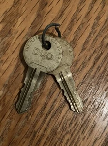 DUO Keys Code F8157 Lot Of 2 - Picture 1 of 3
