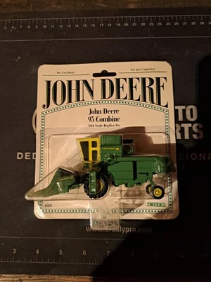 1/64  Scale Replica Toy John Deere 95 Combine Harvester Corn Picker  ERTL  NIP - Image 1 of 4