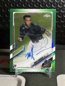2021 Topps Chrome 1st Monte Harrison RC Auto Green /99 Miami Marlins - Picture 1 of 6