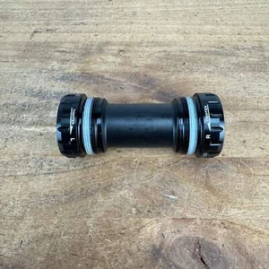 New! Shimano Dura Ace BB-R9100 BSA 24mm Spindle Bottom Bracket 66g MSRP $42 - Picture 1 of 4