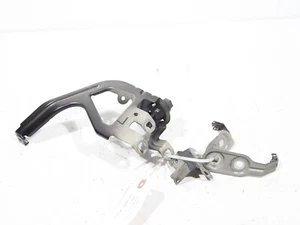 11-16 BMW F10 5 SERIES FRONT LEFT FENDER BRACKET WING HOLDER SET OF 4 OEM 🚗 - Picture 1 of 5