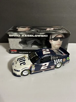 Brad Keselowski 2015 Miller Lite Retro Fan Vote 1/24 Autografiado #2 Foto 1 de 4