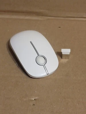 Jelly Comb Slim 2.4G Wireless Mouse + USB Receiver - White - Image 1 of 4
