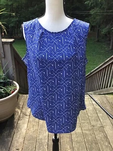 Talbots Women’s Size 14 Sleeveless Abstract Top In Blue And White - Bild 1 von 6