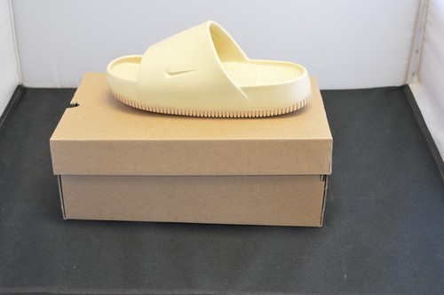 DS Nike Calm Sesamo da donna taglia 9 DX4816 200