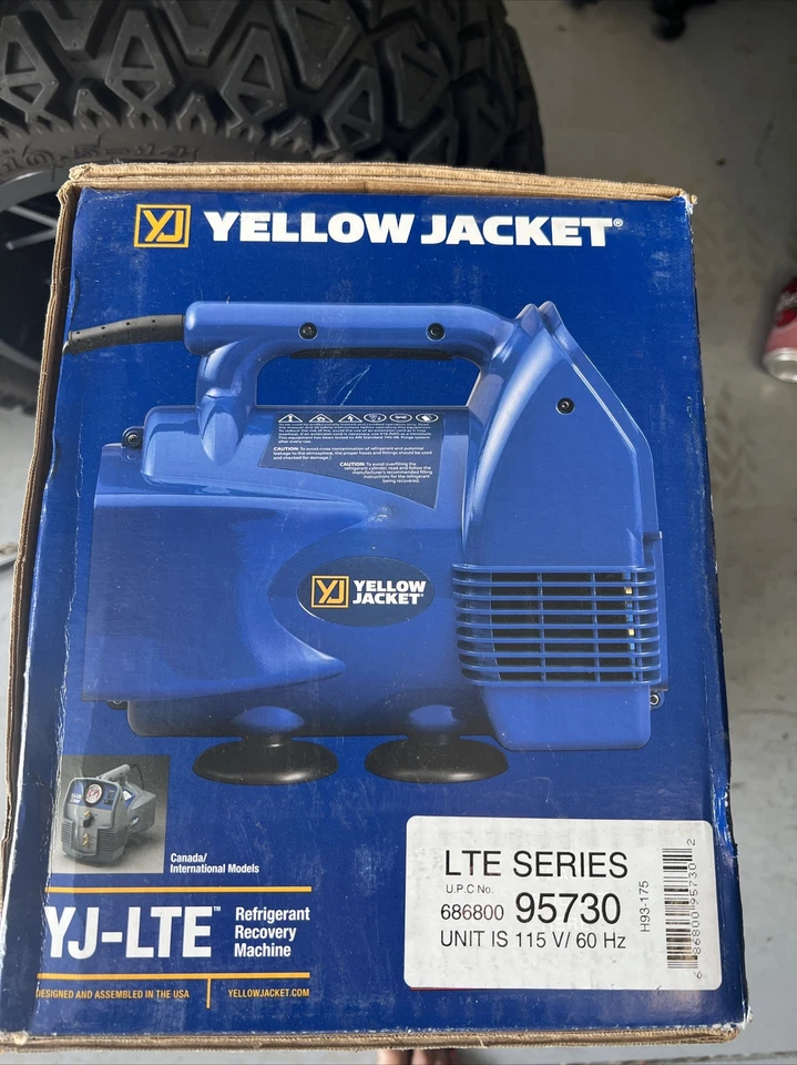 YELLOW JACKET 95730 Single Refrigerant Recovery Machine - Image 1 of 3