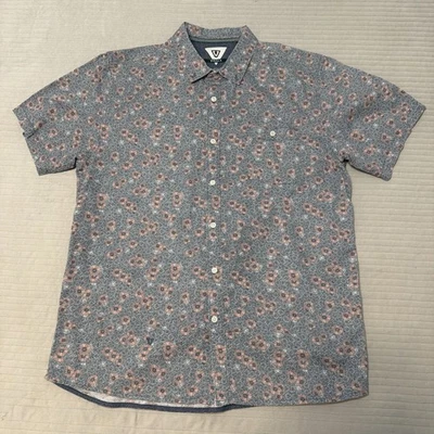 Vissla Button Up Men’s XLarge Floral pattern AOP Short Sleeve 100% Cotton - Image 1 of 4