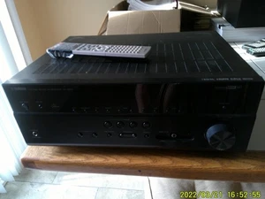 Yamaha RX-V675 7.2 canales receptor AV y paquete remoto probado usado sonido natural - Imagen 1 de 3