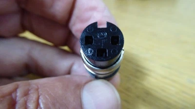 TUCHEL DIN PEQUEÑO Neumann KM84 Sennheiser MKH405 406T 415T MD421 Foto 1 de 3