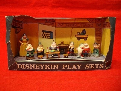 DISNEYKIN PLAY SETS-Snow White and the Seven Dwarfs Box -MARX Toys WDP Hong Kong - Image 1 of 4