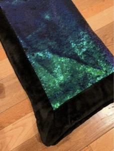 Reversible Mermaid & Black sequin minky blanket  - Picture 1 of 2