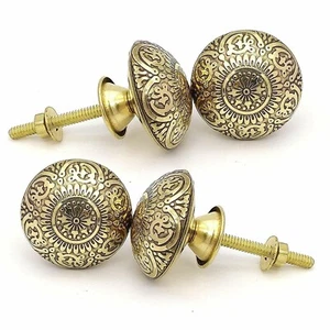 Brass Door Knobs for Cabinets, Drawers, Wardrobes and Kitchen Set of 4 AU - Picture 1 of 3