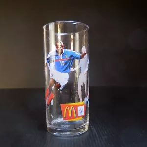 N9134 Glass Coca-Cola Equipe France Football 98 Desailly Pirès Thuram McDonald's - Picture 1 of 12