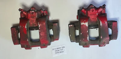 🚘 PINZAS DE FRENO DELANTERAS IZQUIERDA Y DERECHA BMW F30 F22 228I 328I 12-16 ROJO OEM Foto 1 de 4