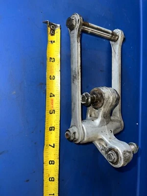 Suzuki gixxer GSXR gsxr750 750 2001-2003 acoplamiento de amortiguador perro hueso montaje perno de enlace Foto 1 de 4