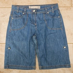 Cherokee Ladies Size 12 Blue Denim Knee Shorts Crop Roll Tab Holiday Y2K Fashion - Picture 1 of 8
