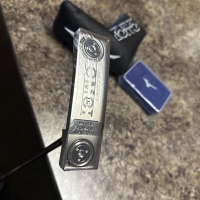 NEW MIZUNO M-CRAFT OMIO 02 PUTTER 35” w/ Head Cover & Weight Kit  - image 1 of 4