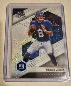 2021 Panini Mosaic Football Daniel Jones White Sparkle /20? New York Giants - Picture 1 of 2