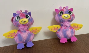 Hatchimals Glittering Garden Twin Talking Surprise Clip Keychain Pink Purple - Picture 1 of 10