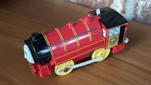 Thomas & seine Freunde Track Master Victor 2009 Motorisierter Zug rot - Bild 1 von 11