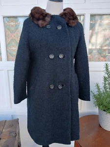 1950, 1960 Classic A Line Swing Coat With Mink Collar - Picture 1 of 9