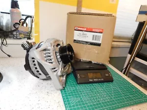 OEM Ford Motorcraft GL8682 Alternator Assembly NEW in Box (GL-8682 DC2Z-10346-A) - Picture 1 of 10